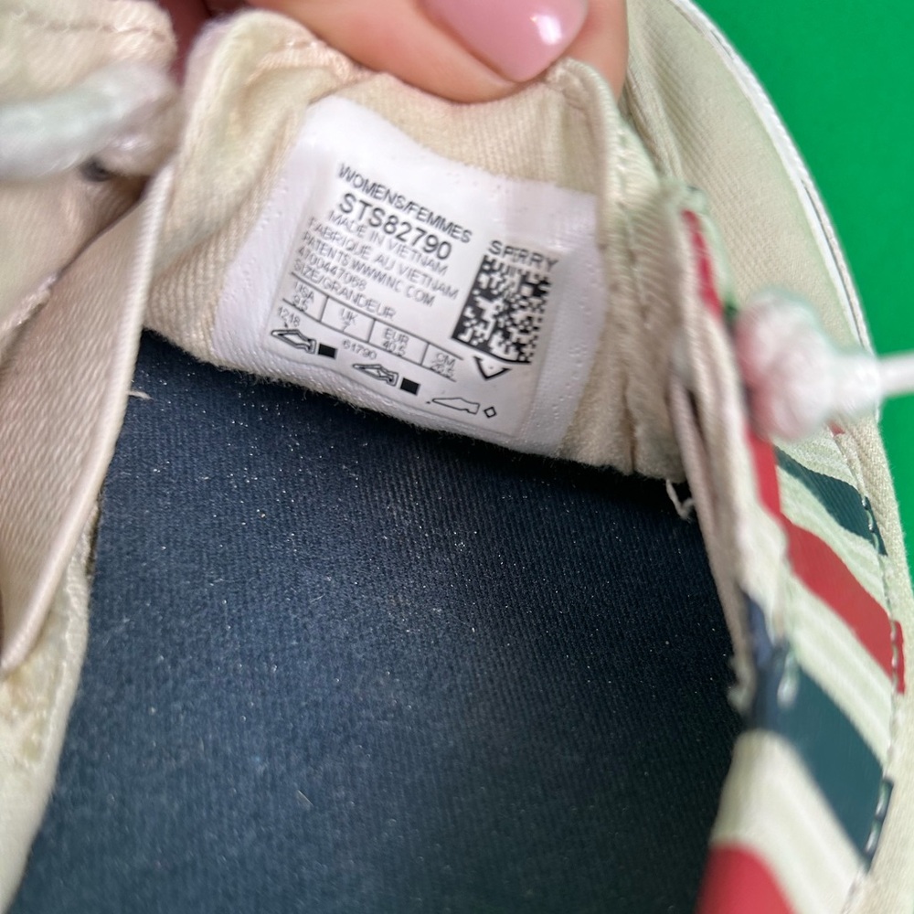 EUC Sperry Women’s White Boat Shoes with Blue and Red Trim. Size 9.5 - Picture 5 of 7